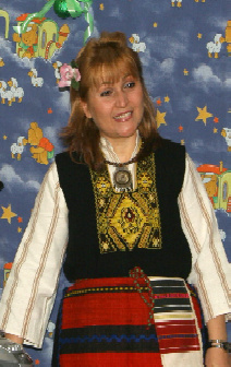 uchenici_nosiq.jpg uchenici_nosiq.jpg