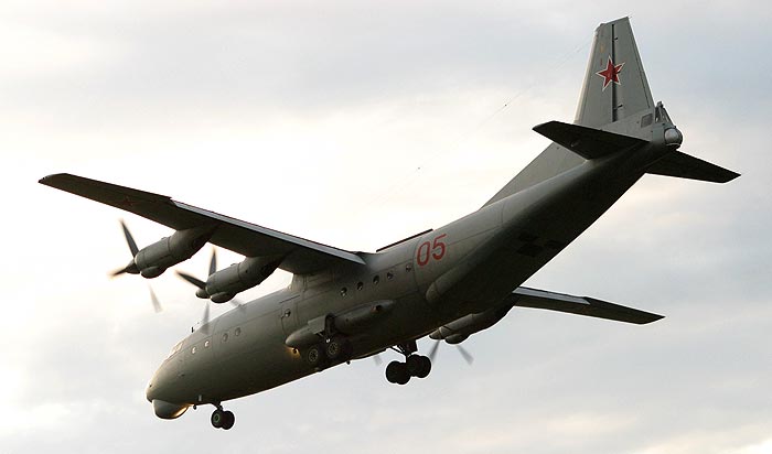 Ан–12 shpionazh-43.jpg