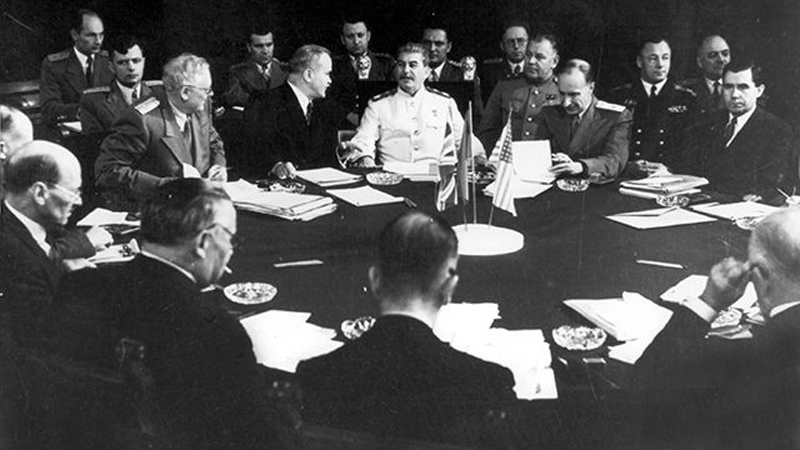 Потсдам. 1945 г. volkogonov_2_16.jpg