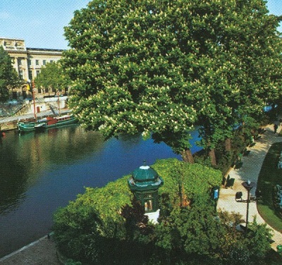 Площад „Дофин“ на остров Сите. 26_dofin.jpg