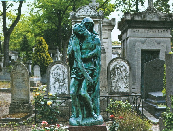 В красивото гробище „Пер Лашез“ има множество интересни надгробни паметници. 42_per_lashez.jpg